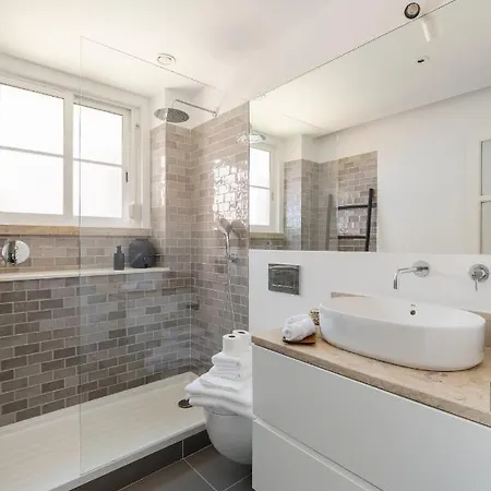 Апартаменти Casa Boma - Charming And Spacious - Campolide Ii Лісабон