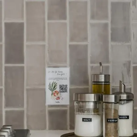 Апартаменти Casa Boma - Charming And Spacious - Campolide Ii *